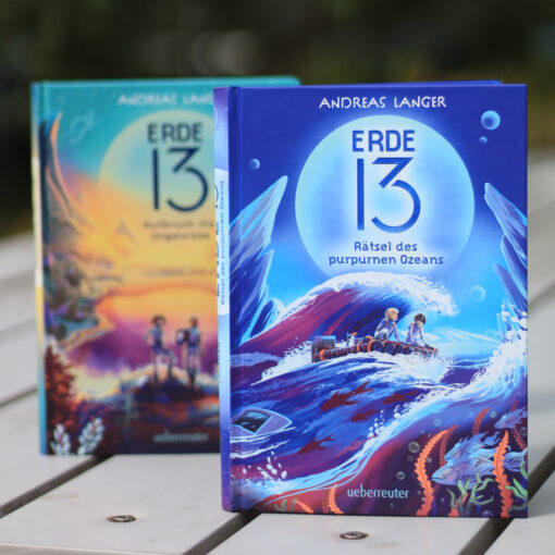 Band 1 und 2 von "Erde 13" nebeneinander