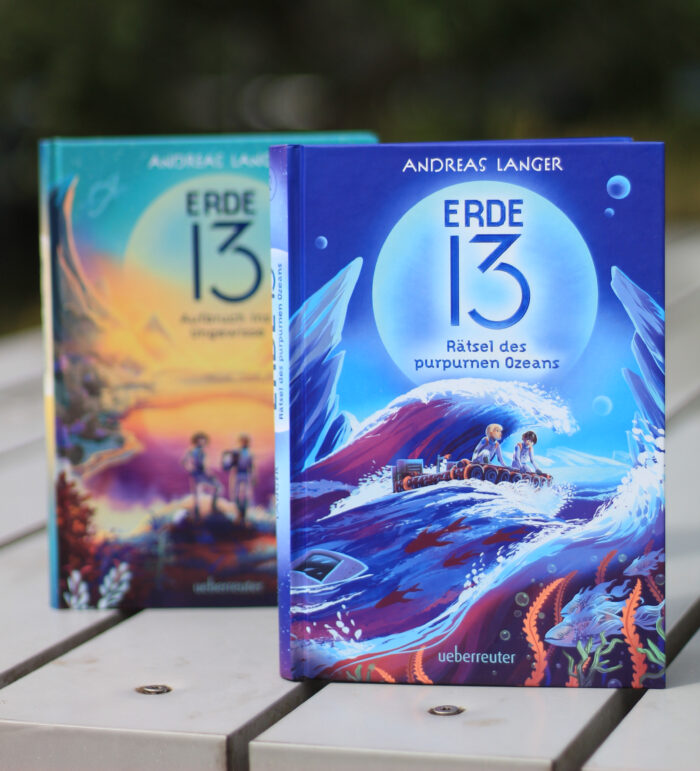 Band 1 und 2 von "Erde 13" nebeneinander